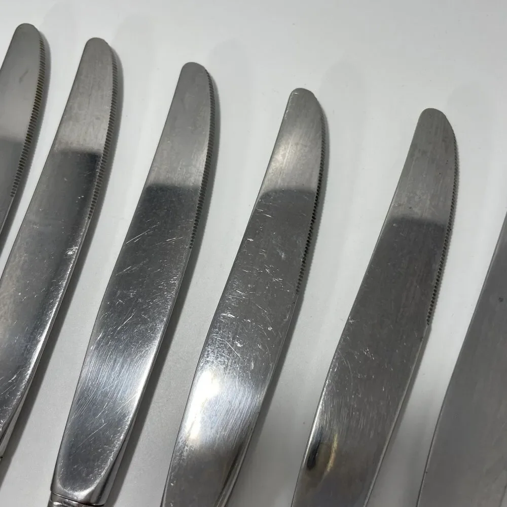 Oneida Gala Impulse Stainless Flatware Set of 8 Dinner Knife Knives Vintage 9”